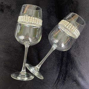 Shimmering Wines by Stemware Designs